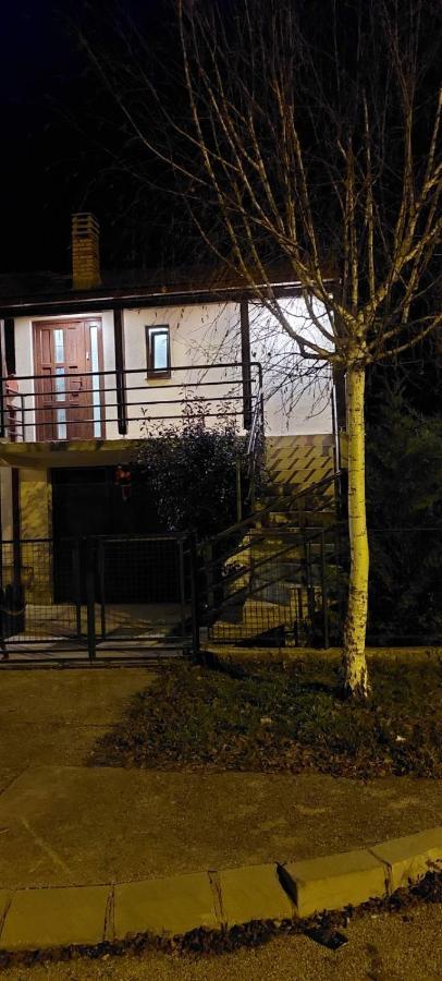 شقة House 11 Nikšić المظهر الخارجي الصورة